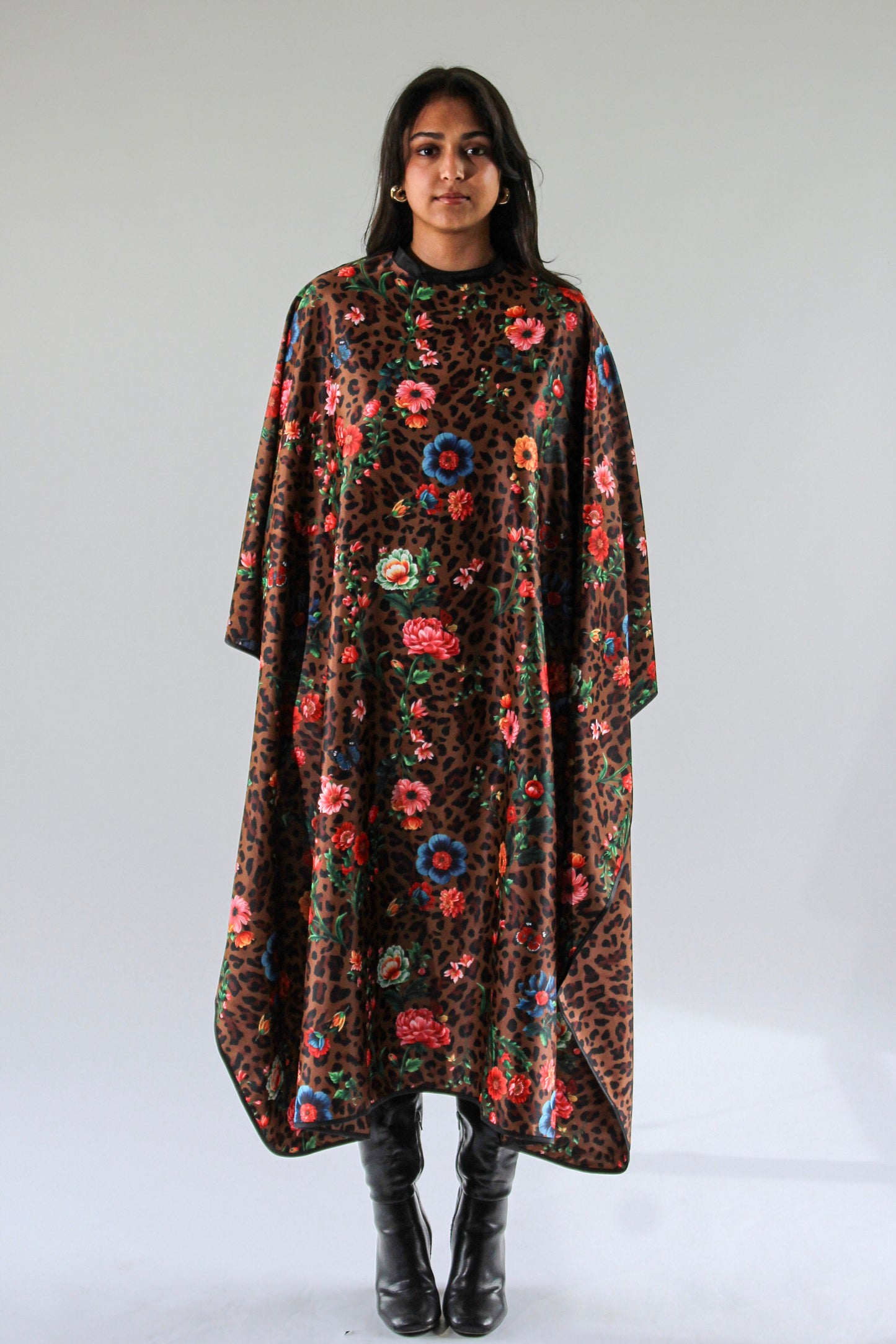 LEOPARD BLOSSOM REVERISBLE CAPE