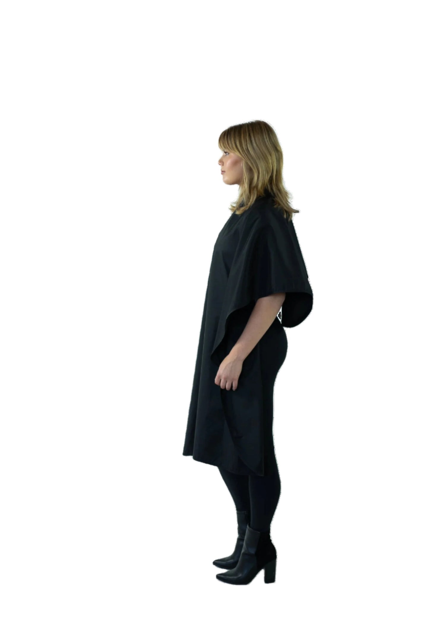 BRANDING STUDIO KIT 1: 6 WATERPROOF CAPES / 6 CLASSIC CAPES WITH LOGO