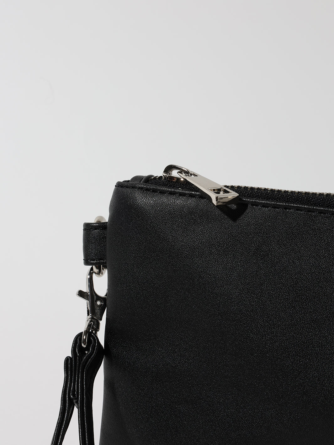 FAVORITE FAUX LEATHER WRISTLET