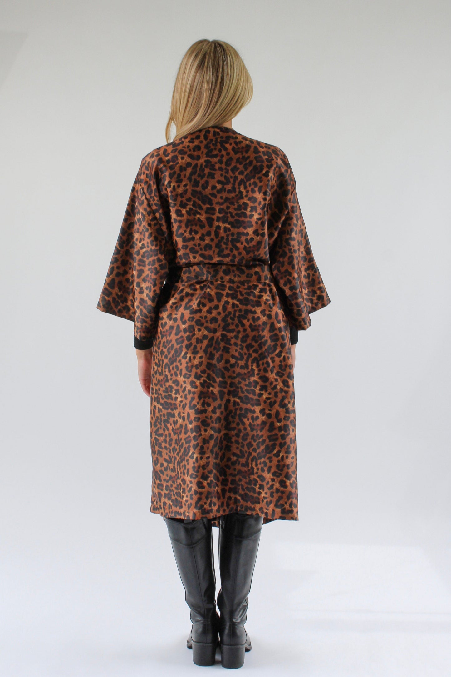 2FACED LEOPARD FIX DOUBLE ROBE