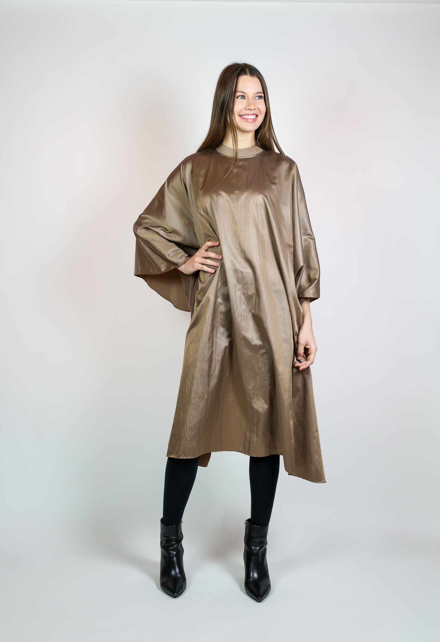 BROWN BLUSH CAPE