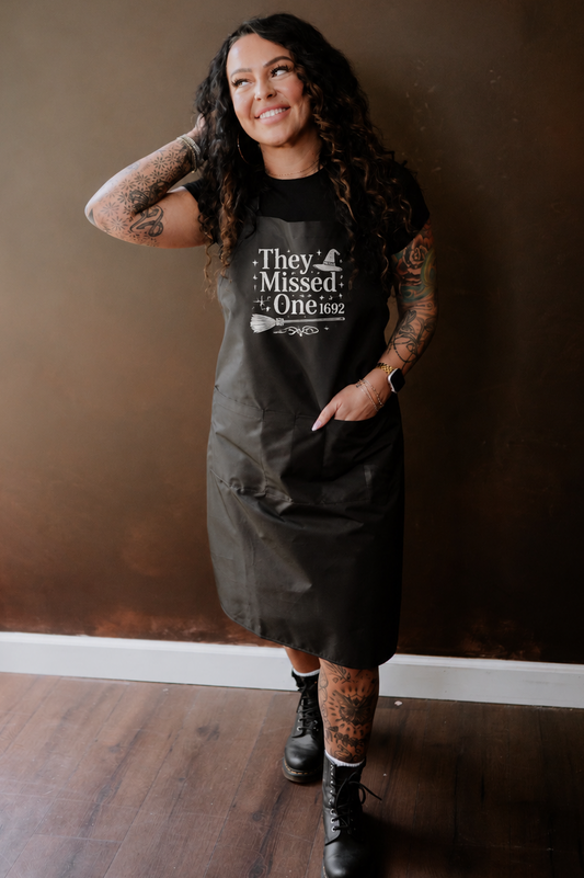 THE MISSED ONE WATERPROOF APRON