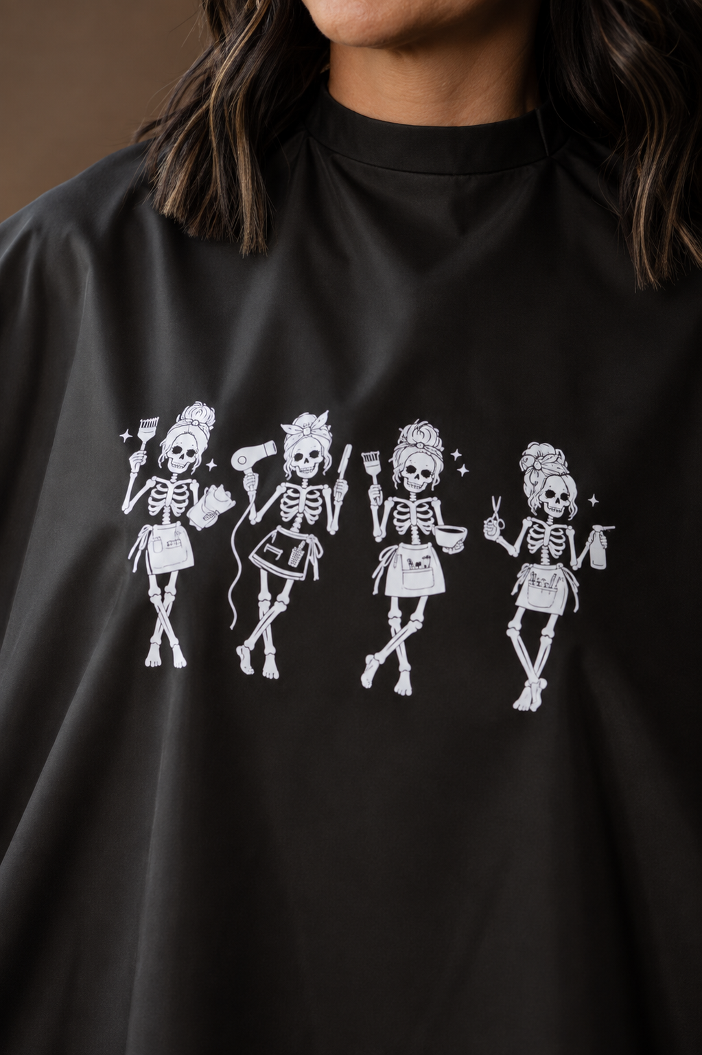HAIRSTYLIST SKELETONS WATERPROOF CAPE