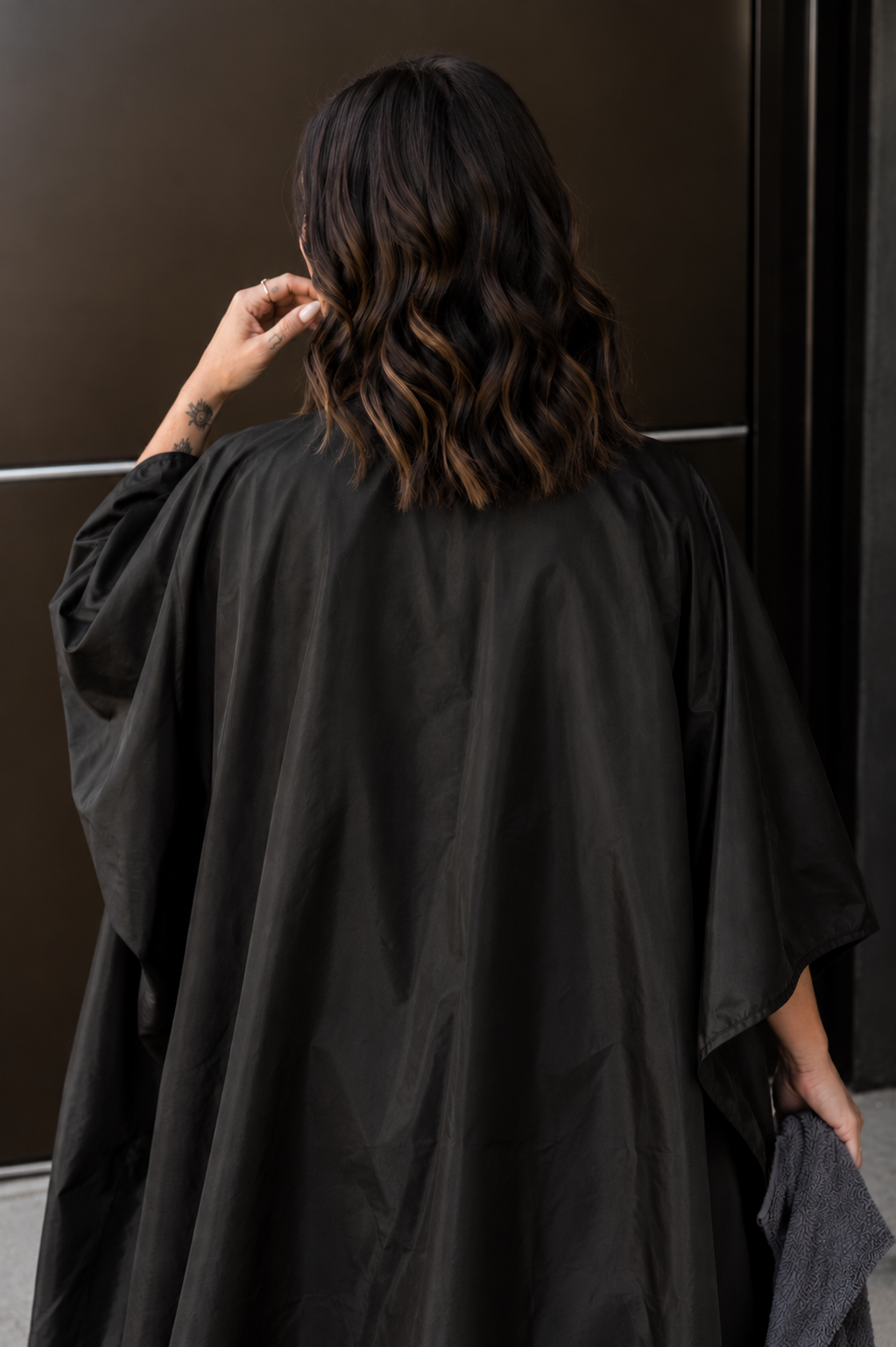THE MISSED ONE WATERPROOF CAPE