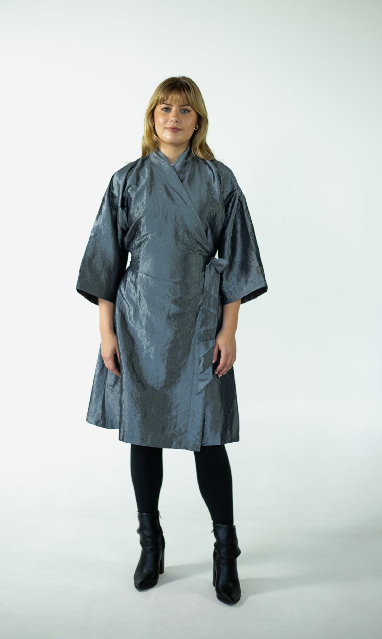 DS DuraLuxe™ Platinum Robe