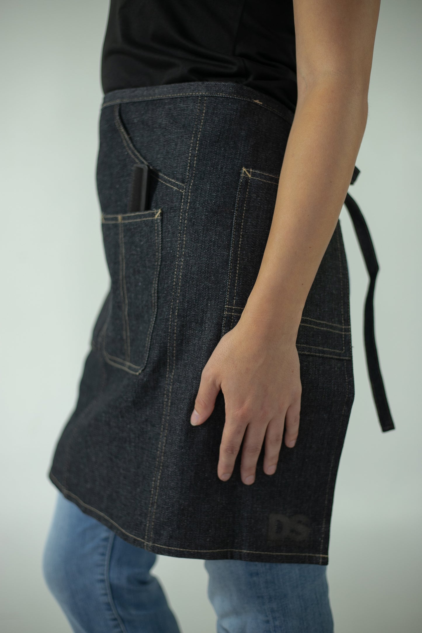 DS DropTop Apron™ in Dark Wash Denim